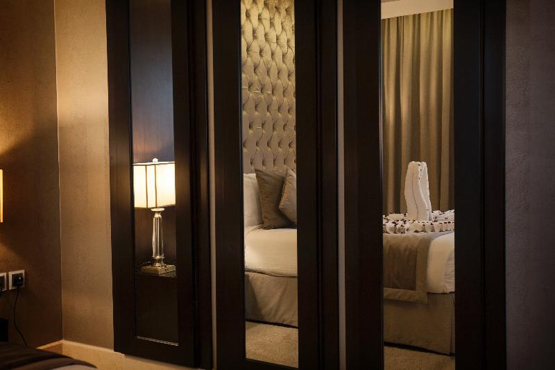 Aswar Hotel 3*